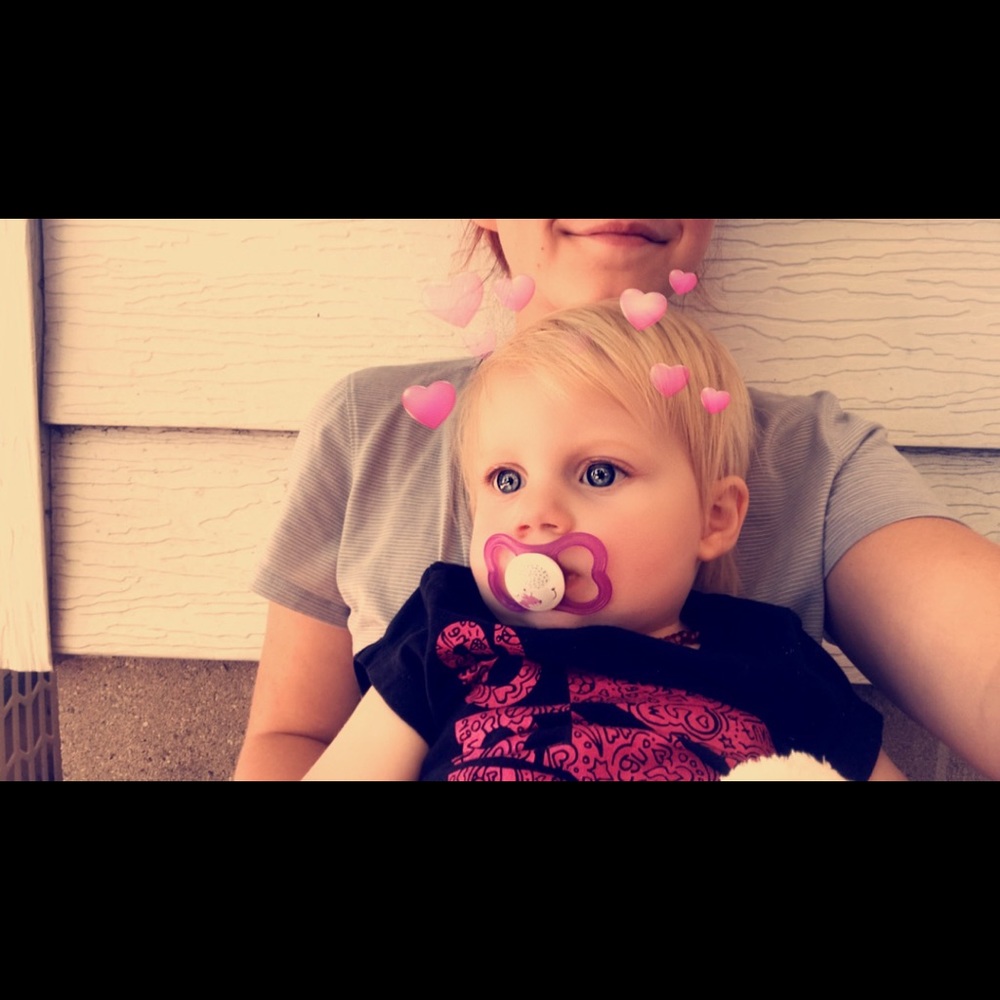 Meet your Posher, Kayla